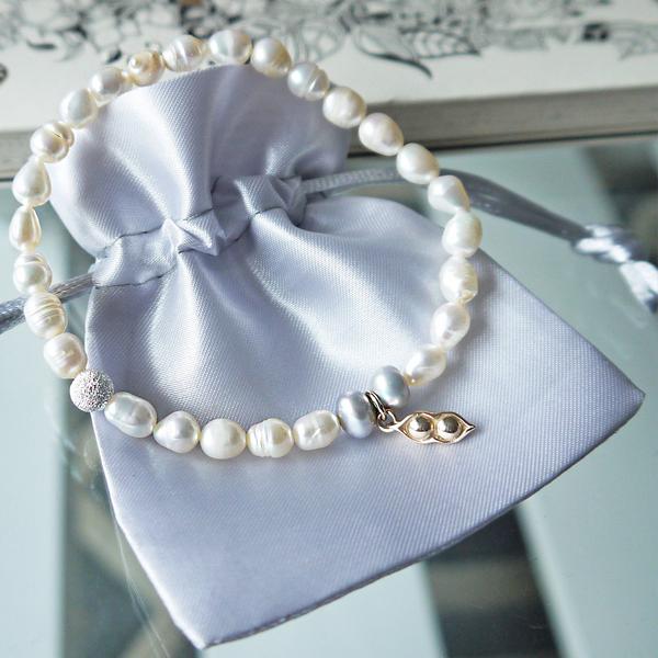 Peas In a Pod Charm Bracelet by Amanda Jane's