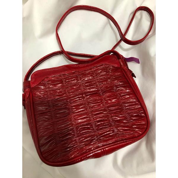 heidi mottram red bag