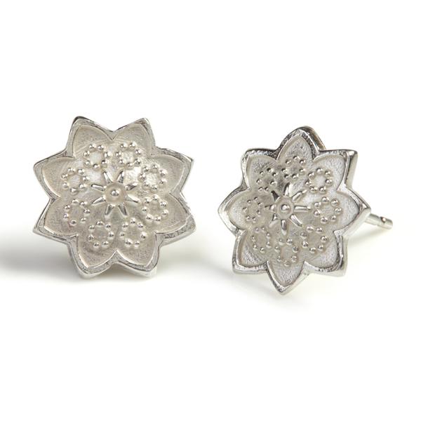 Shooting Star Stud Earrings, by Barbara Yarde, Sterling Silver