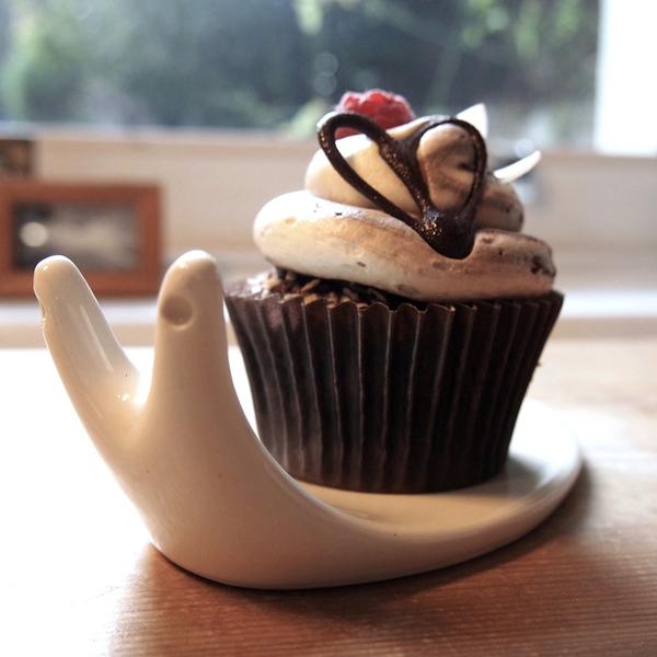 Takae Mizutani, Sweert Home Snail Cake Plate, Natural