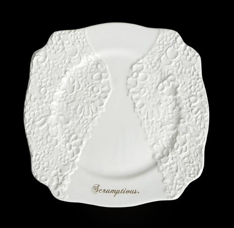 Blaue Blume Lace Cake Plates - Large