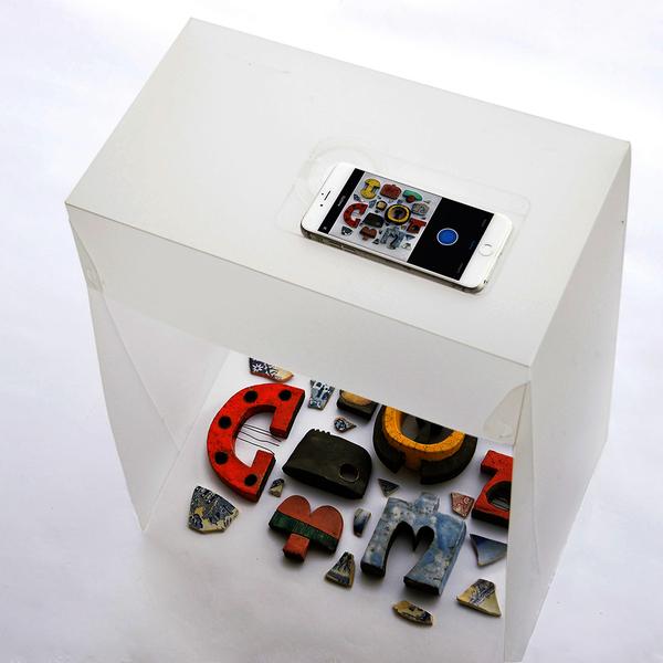 Lightcase #Flatlay by Dominic Crinson