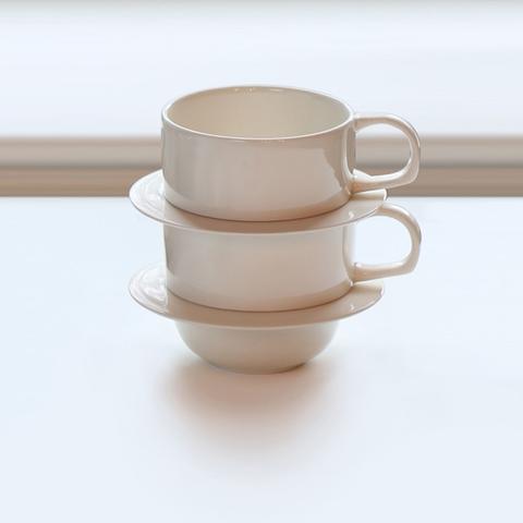 Set of Two Clear-glazed Earthenware Cups and Saucers